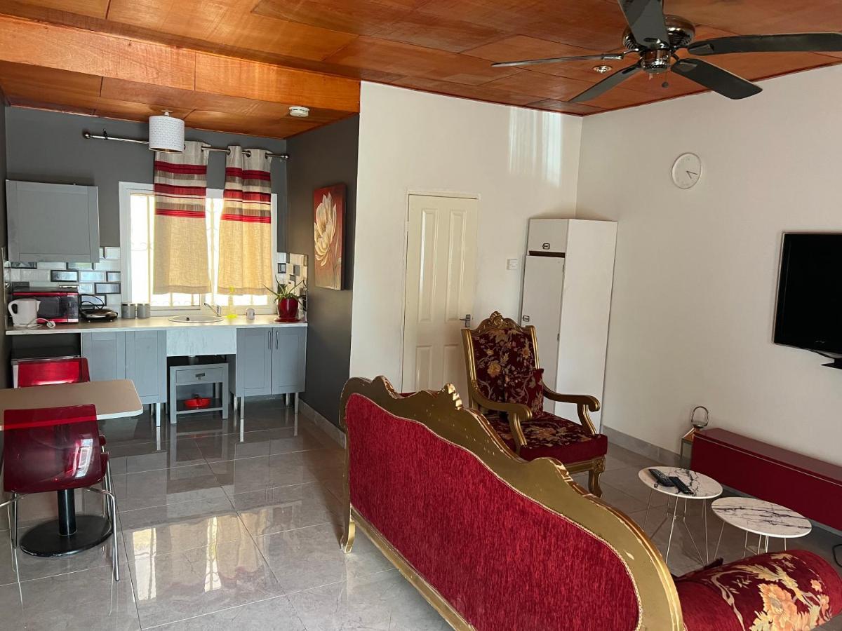 Yazmin Studio Residence Lamin Beretto Εξωτερικό φωτογραφία